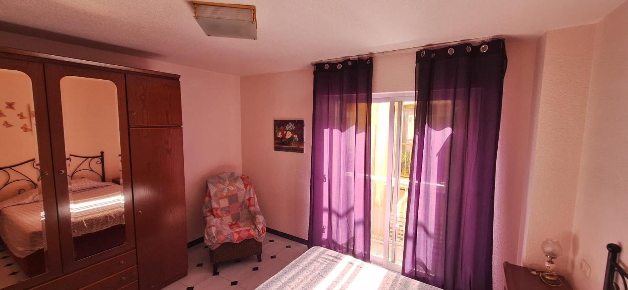 Apartamentos Casa May 1- Centro Benidorm-Solo Mayores De 30 Anos Y Familias Exterior foto